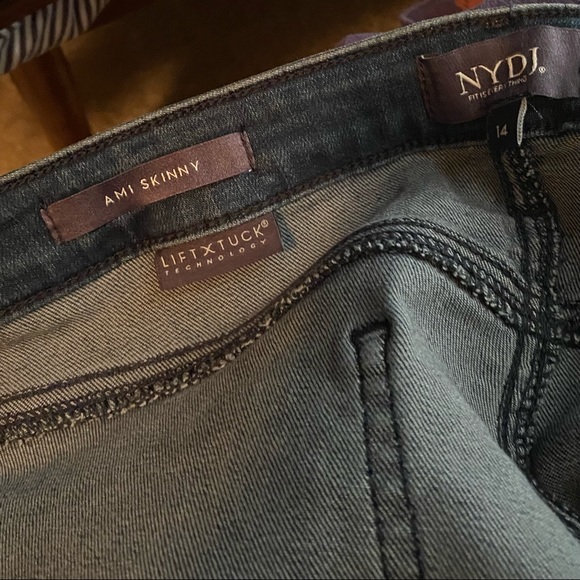 NWOT NYDJ Ami Skinny Jeans Size 14 - Picture 6 of 6